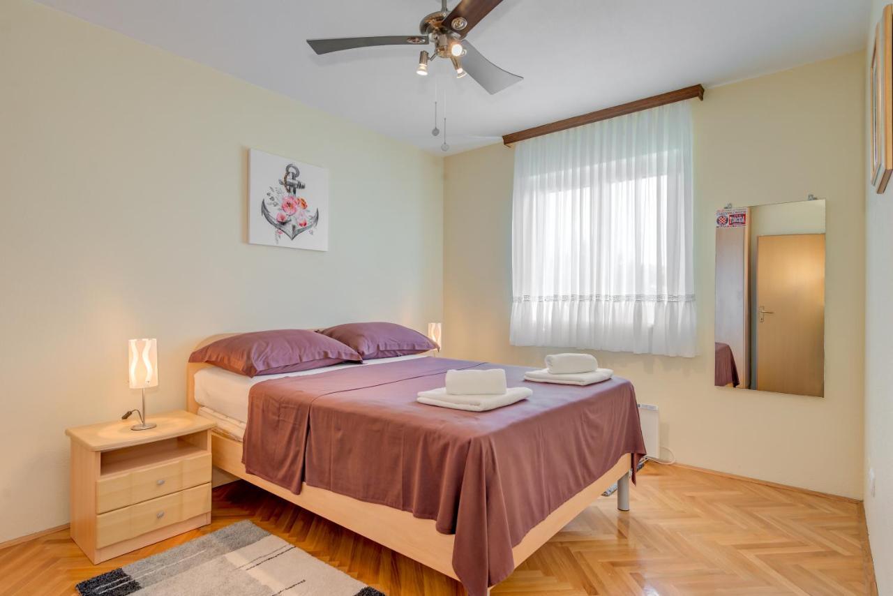 Villa Lille Trogir Luaran gambar
