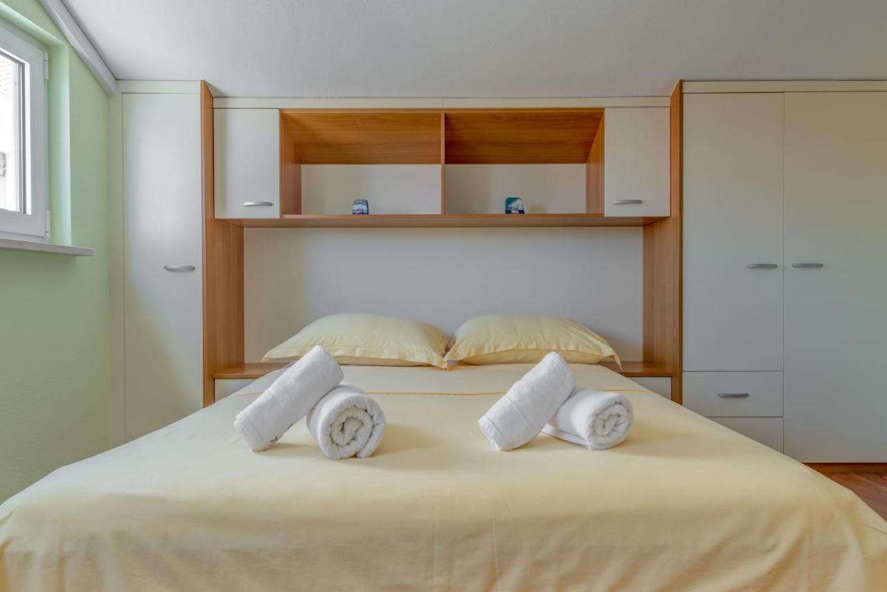 Villa Lille Trogir Luaran gambar