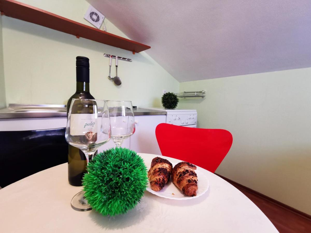 Villa Lille Trogir Luaran gambar